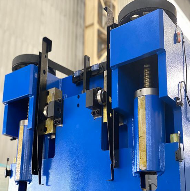 Vertical Servo Press Machines_ Optimizing Workflow in Tight Production Spaces